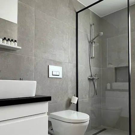 Cozy And Modern One-bedroom In Cove Garden Apartment Kyrenia (Northern Cyprus)
